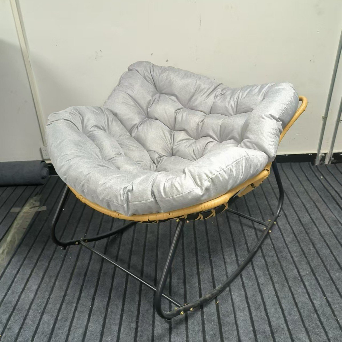 rattan bird's nest rocking chair can sit can lie lazy rocking chair balcony home leisure rattan chair iron single sofa rattan bird's nest rocking chair can sit can lie lazy rocking chair balcony home leisure rattan chair iron single sofa