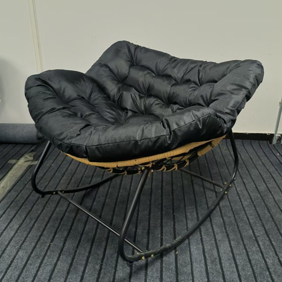 rattan bird's nest rocking chair can sit can lie lazy rocking chair balcony home leisure rattan chair iron single sofa rattan bird's nest rocking chair can sit can lie lazy rocking chair balcony home leisure rattan chair iron single sofa